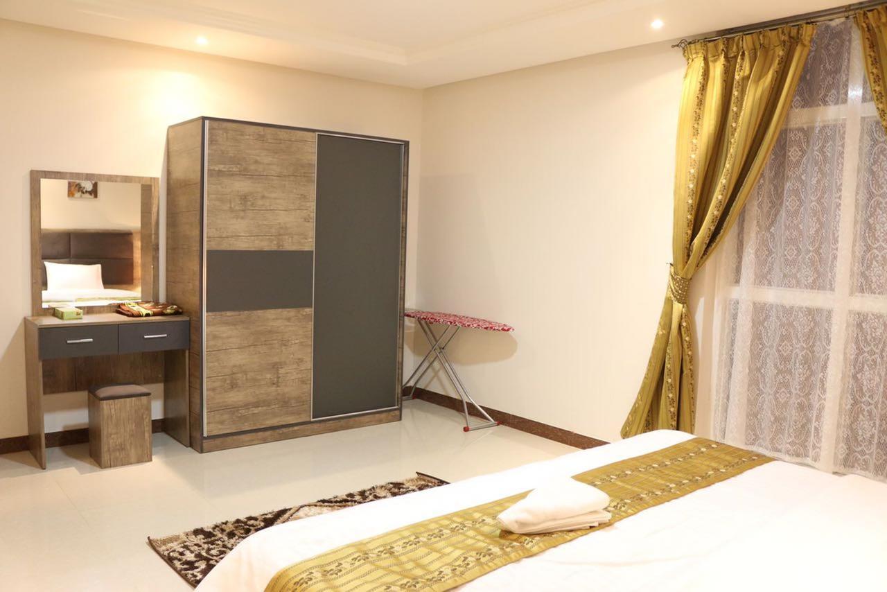 בוריידה Aris Furnished Apartments מראה חיצוני תמונה